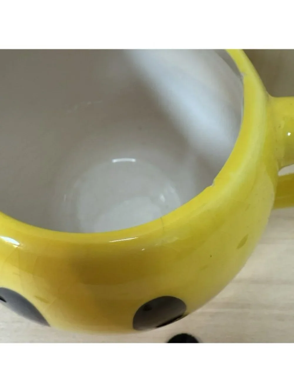 Vintage Pier 1 Yellow Wink Smile Happy Face Coffee Mug Cup Smiley Retro Style